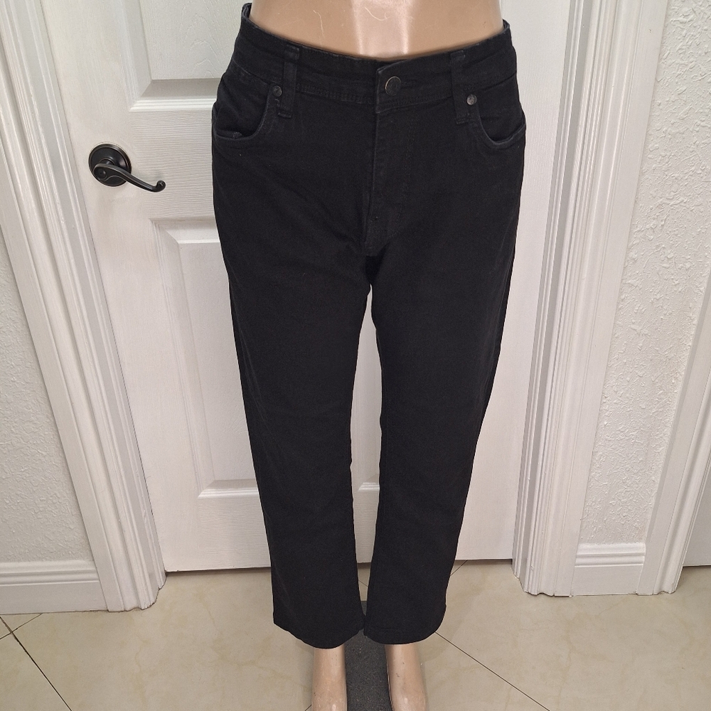 Classic Black Men's Jeans